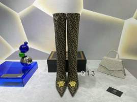 Picture of Fendi Shoes _SKUFendisz35-40GDT01374811